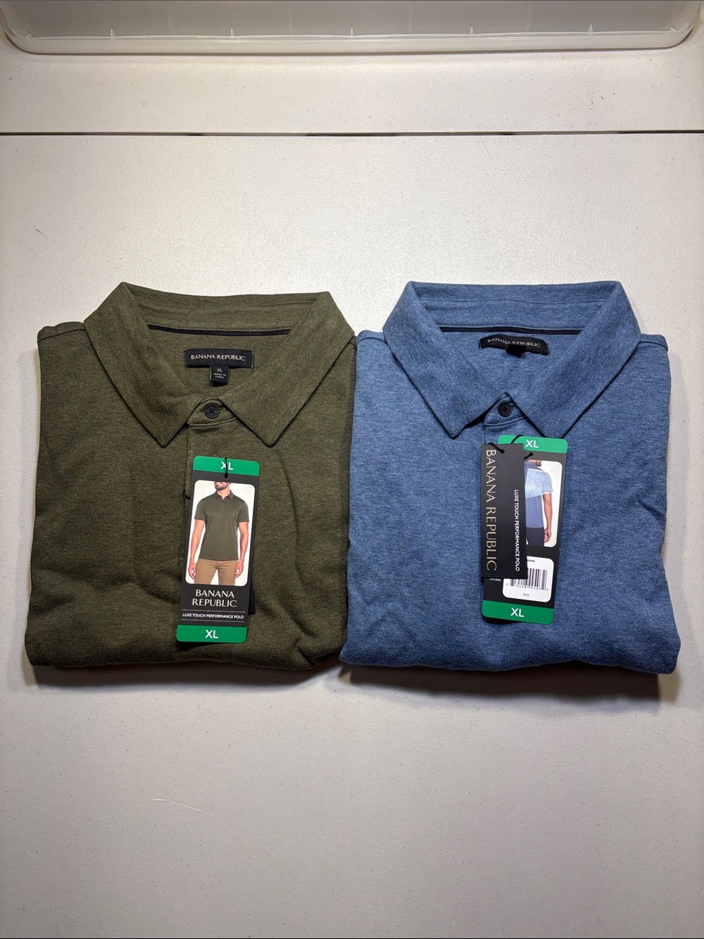 LOT OF 2 Banana Republic Men’s Luxe Touch Performance Polos - Green / Blue - XL